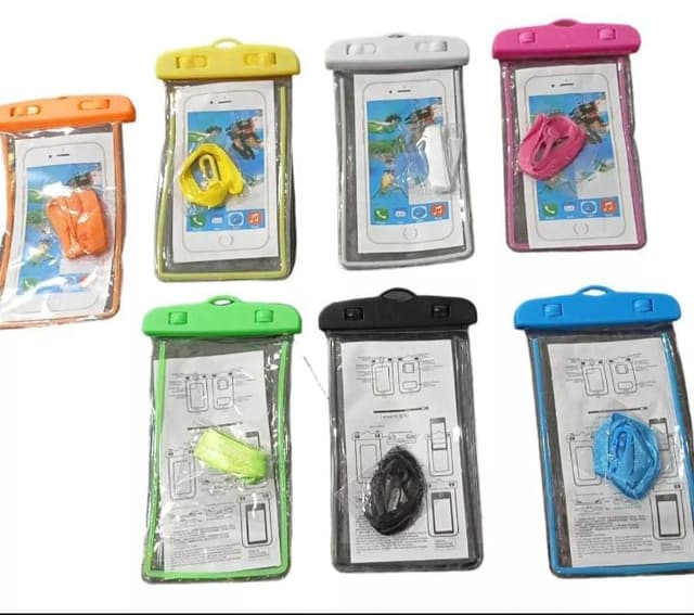 Funda celular acuática 